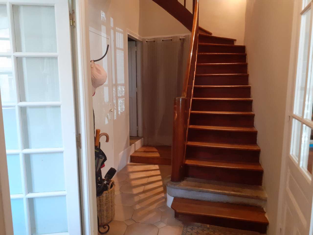 Wonderful opportunity for a lifestyle change with this 5-bedroom Nineteenth