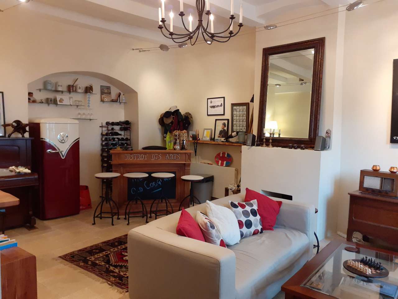 Wonderful opportunity for a lifestyle change with this 5-bedroom Nineteenth