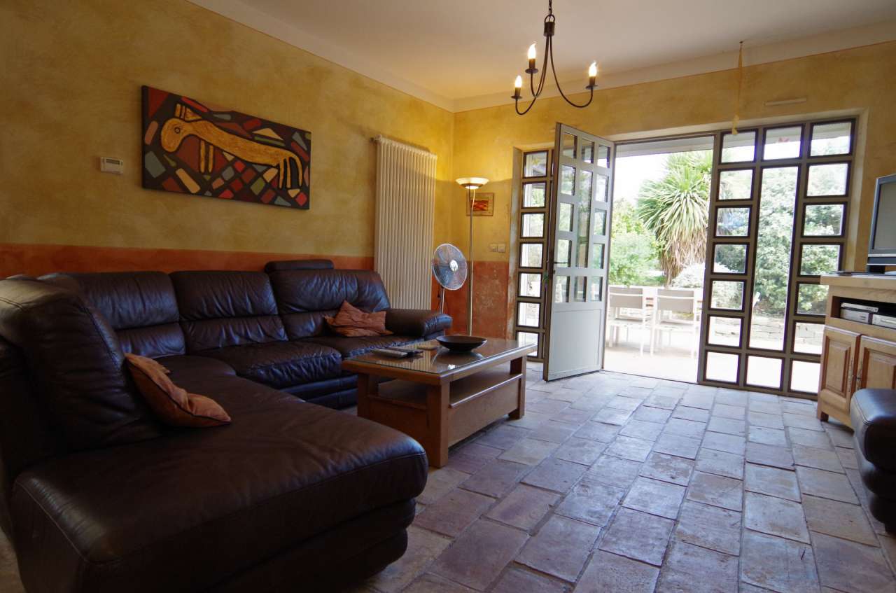 Full of character and completely refurbished, this spacious 5 bedroom home,