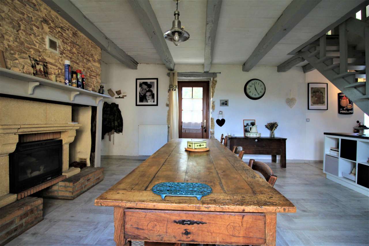 Full of character and charm and beautifully presented 7 bedroom stone built