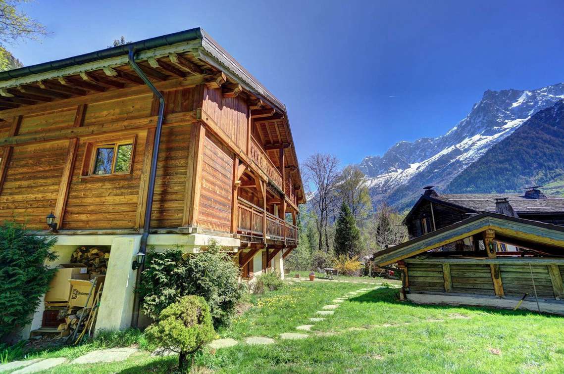 Unique opportunity to acquire a gorgeous 7 bedroom chalet made up of 3 sepa