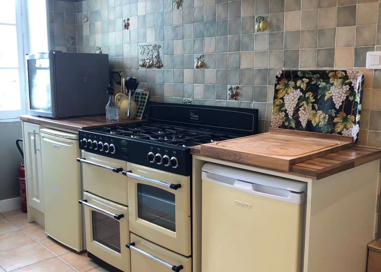 Full of character and charm and beautifully presented 14 bedroom stone buil