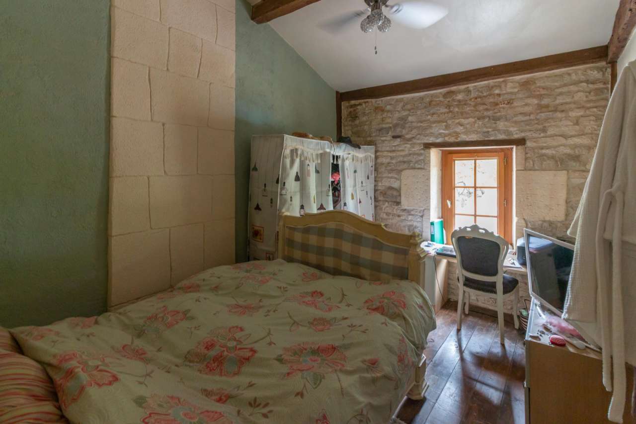 Full of character and charm and ideally situated in a quiet setting on the