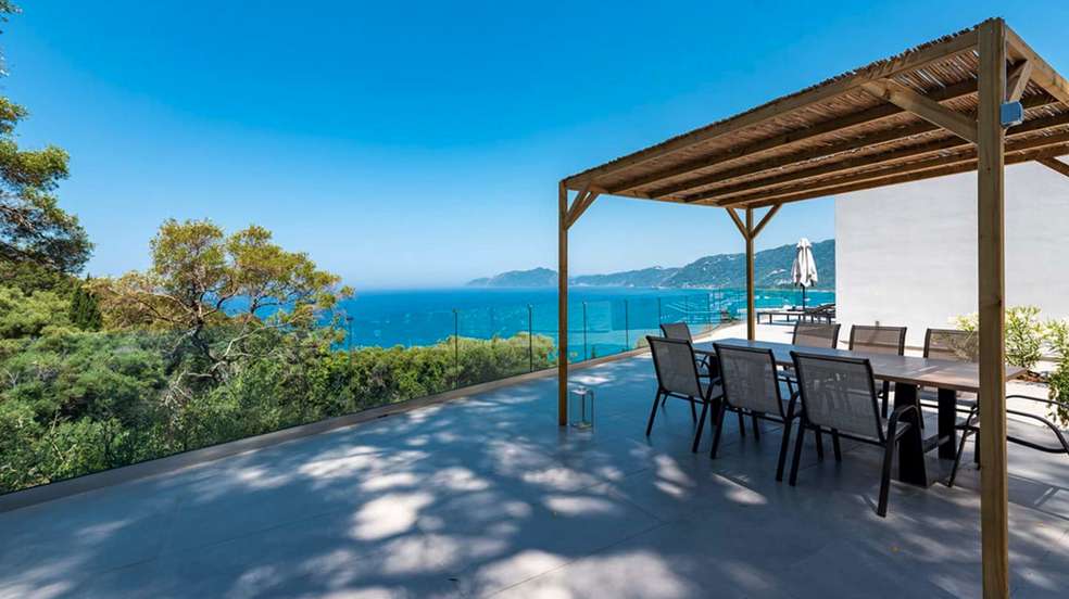 New Build 3 bedroom Villa for sale with sea and panoramic views in