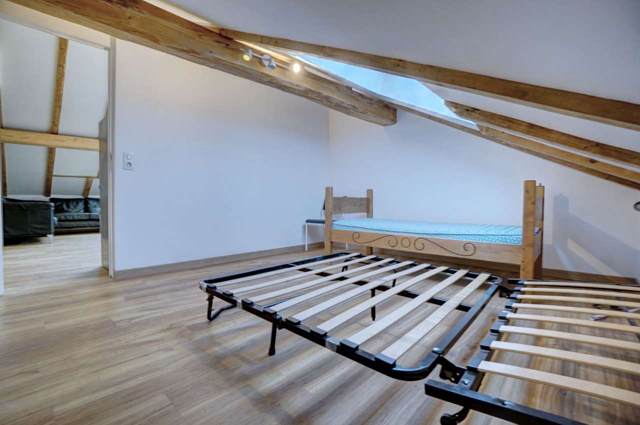 Superb top/2nd floor apartment, situated within a lovely residence with jus