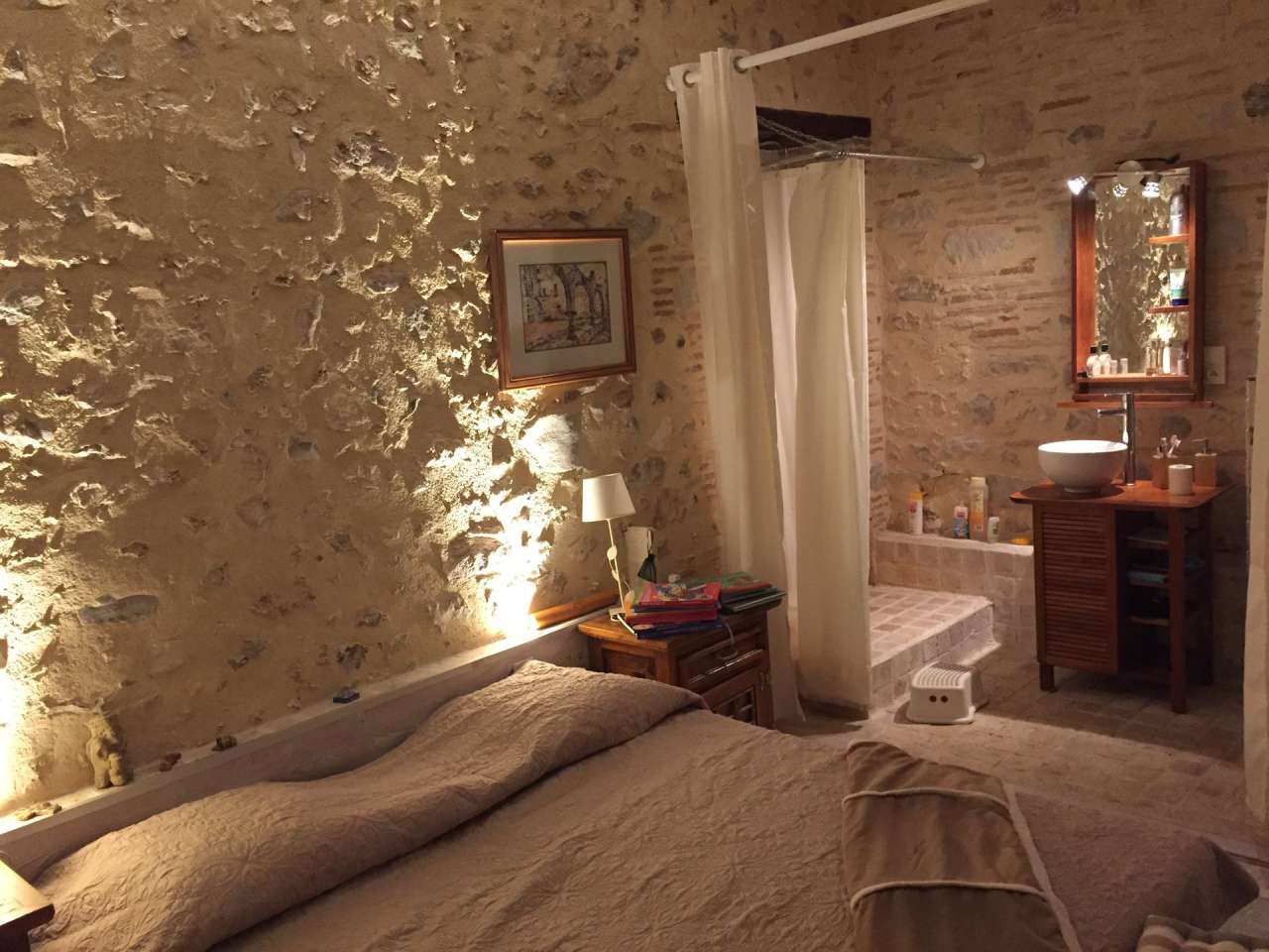 Full of character and charm and beautifully refurbished 7 bedroom manor hou