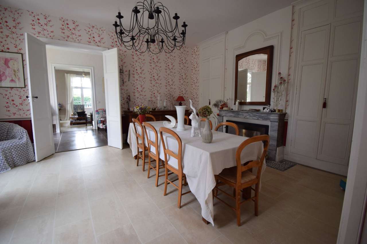 Full of character and charm and beautifully refurbished 7 bedroom manor hou