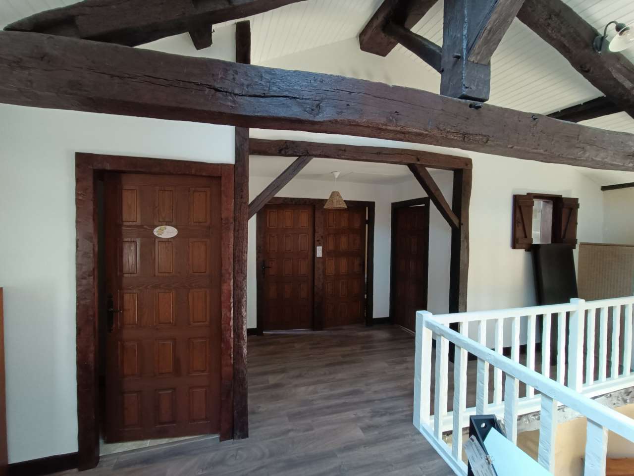 Full of character and charm and ideally located in a quiet setting in Lizan