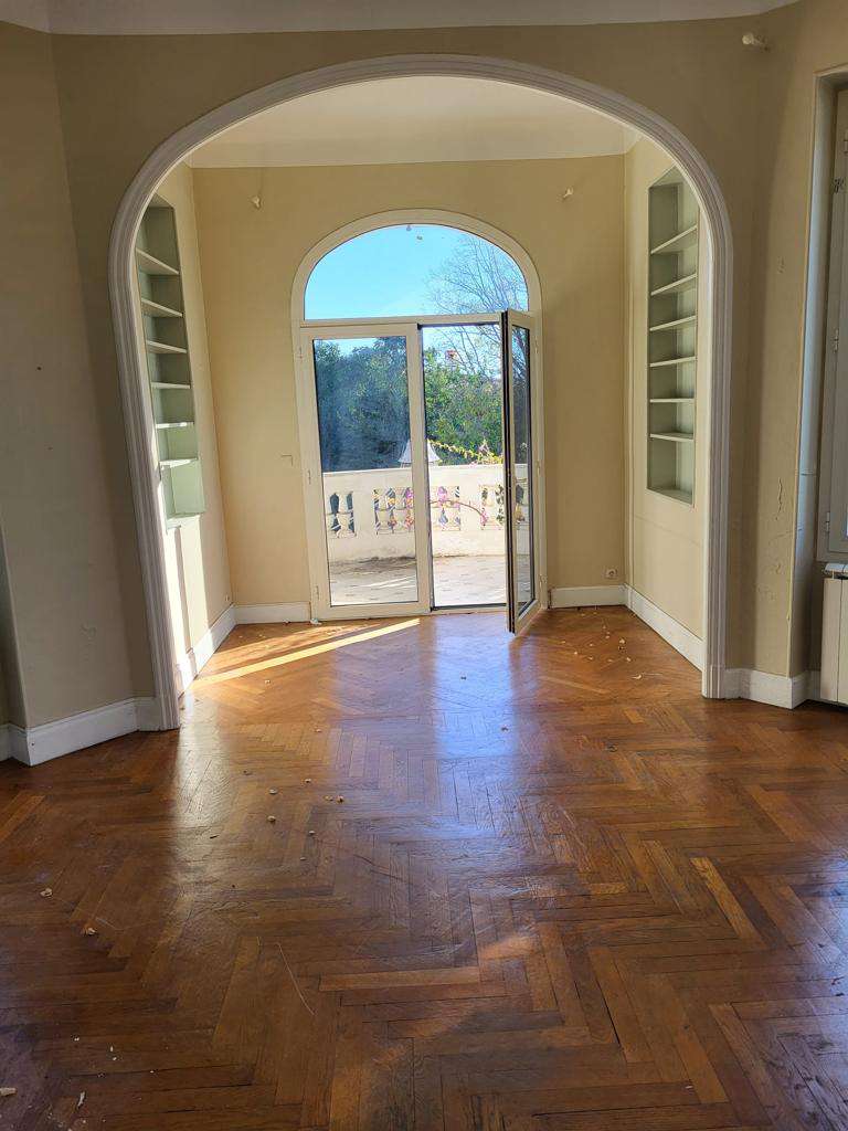 EXCLUSIVE – Work requiredAn ideal family home located close to all amenitie