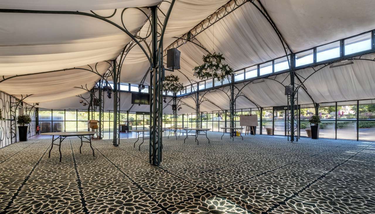 A unique opportunity to acquire an exceptional 8 bedroom 19th century Flore