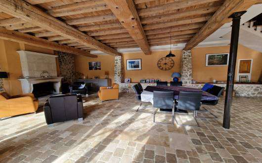 Beautifully renovated 15 bedroom farmhouse with gites, nestling in 21 hecta