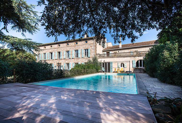 Beautifully renovated majestic 3 storey, 8 bedroom Maison de Maitre with 3