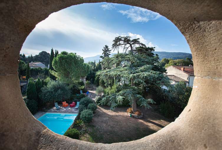 Beautifully renovated majestic 3 storey, 8 bedroom Maison de Maitre with 3