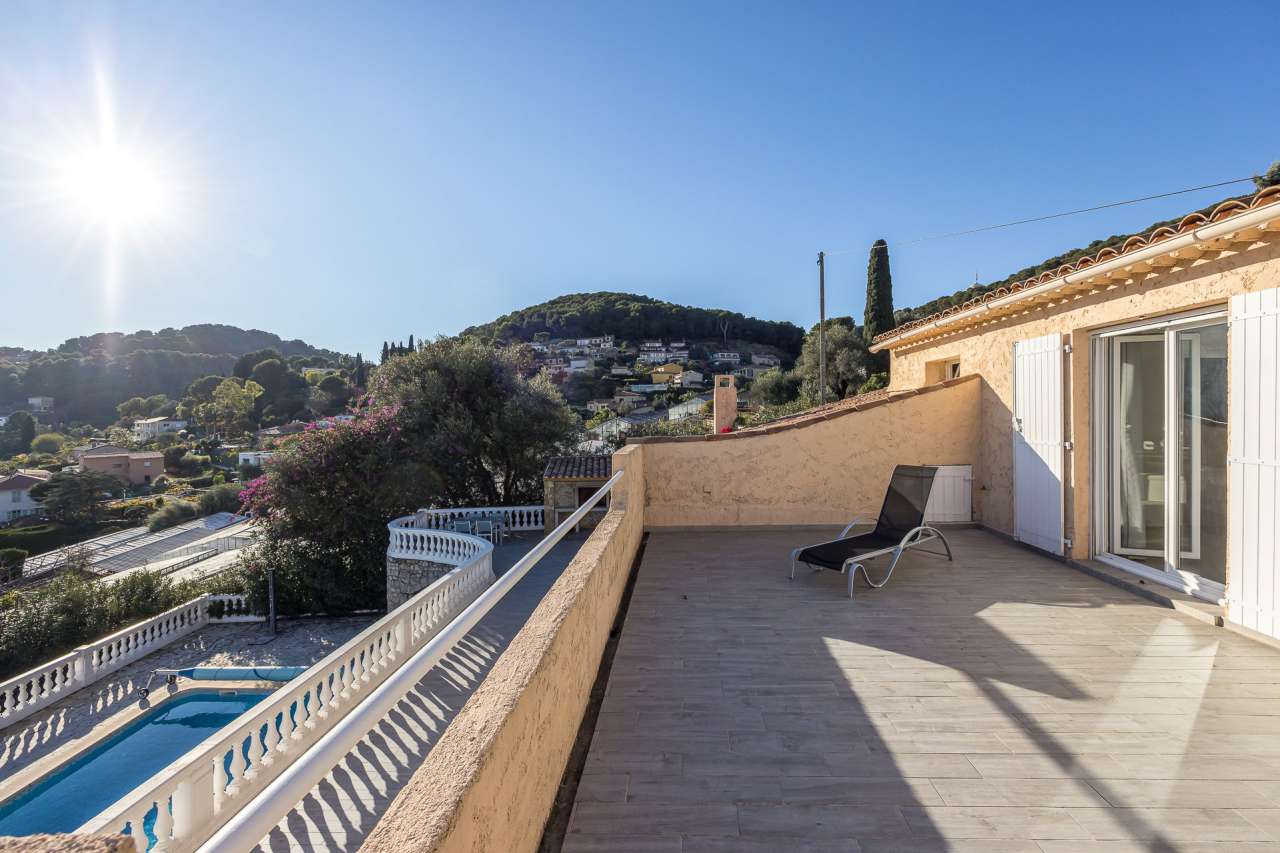 Totally refurbished 8 bedroom Provencal style villa, which has been beautif
