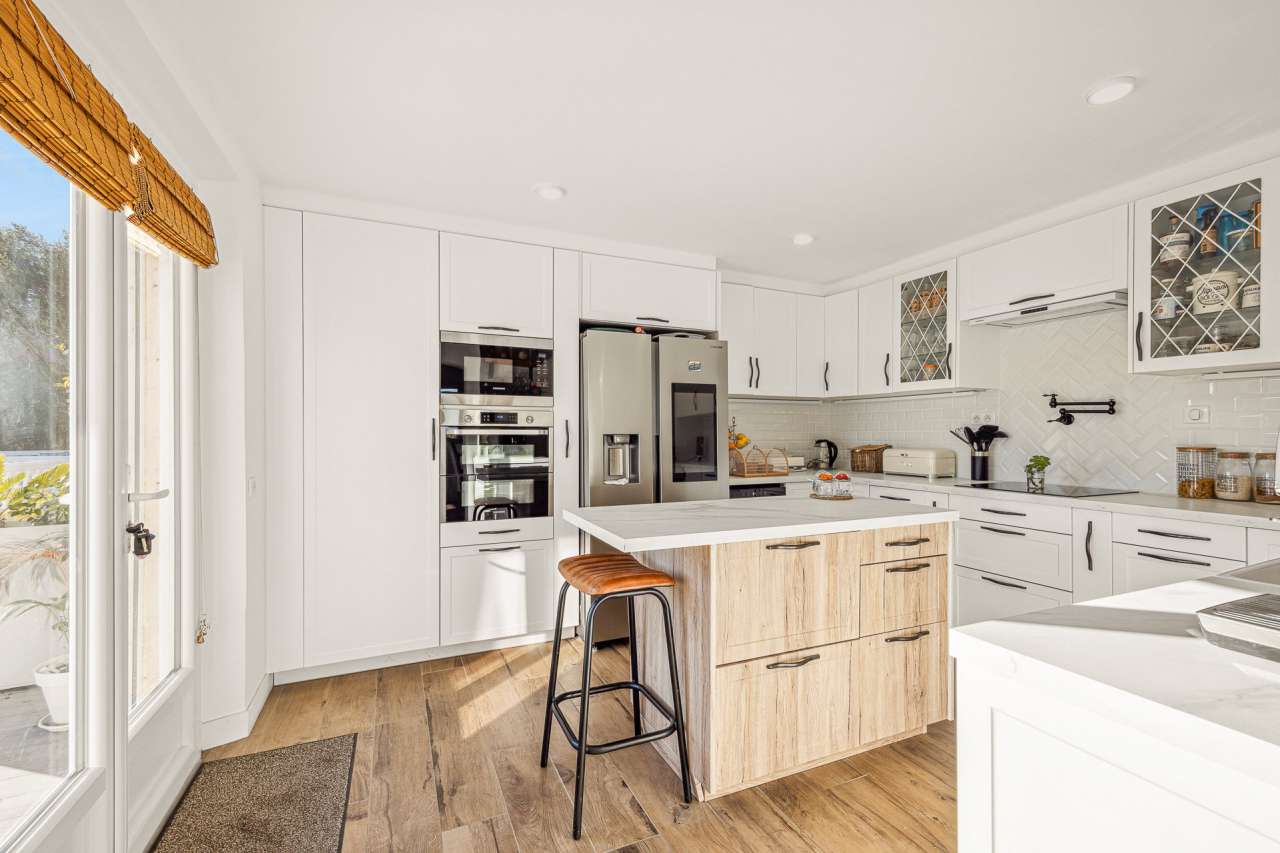 Totally refurbished 8 bedroom Provencal style villa, which has been beautif