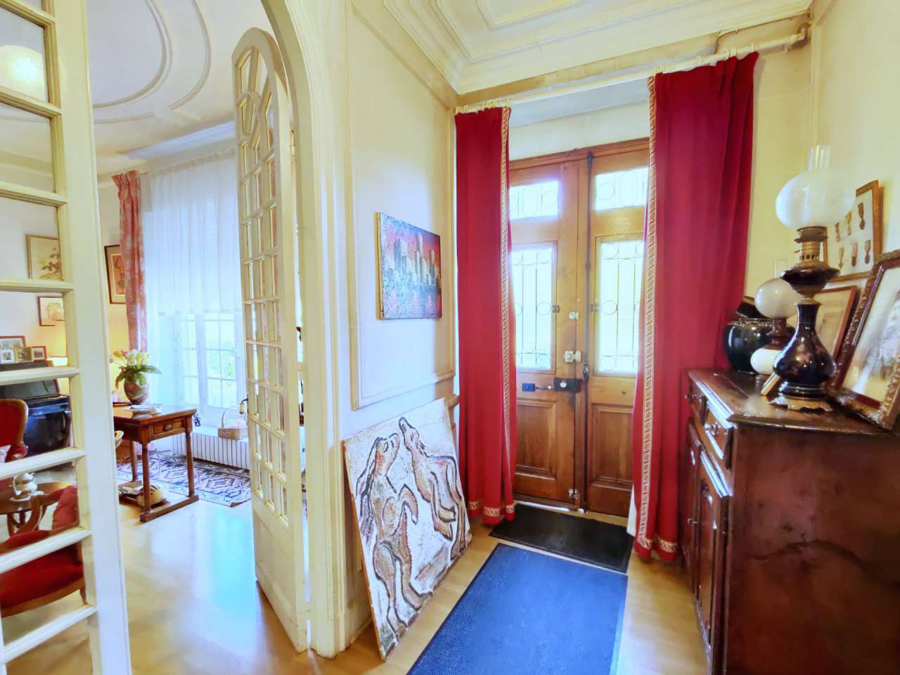 A rare opportunity to acquire a classic 'maison de maitre' in Southern Fran