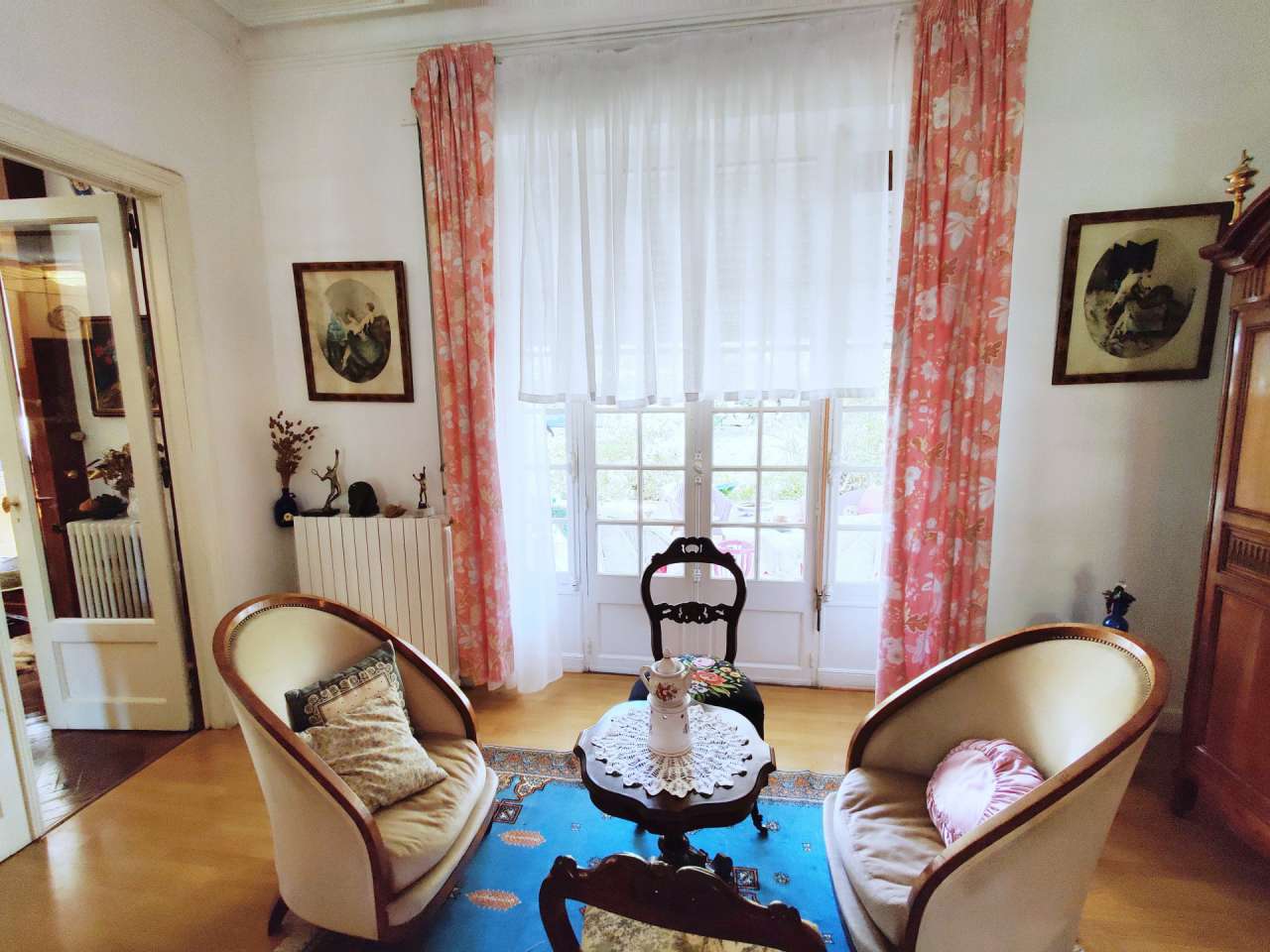 A rare opportunity to acquire a classic 'maison de maitre' in Southern Fran