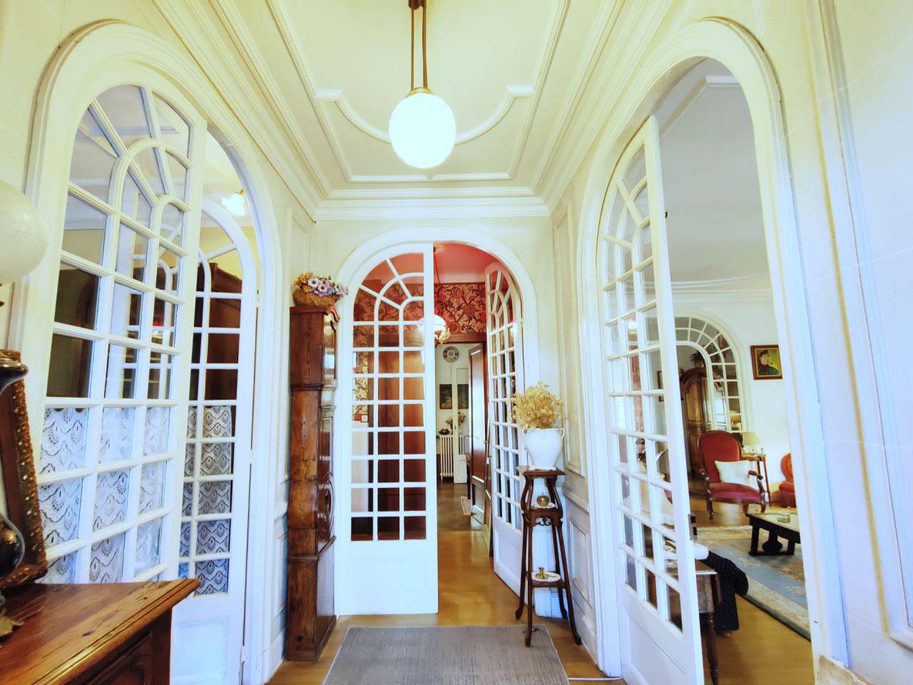 A rare opportunity to acquire a classic 'maison de maitre' in Southern Fran