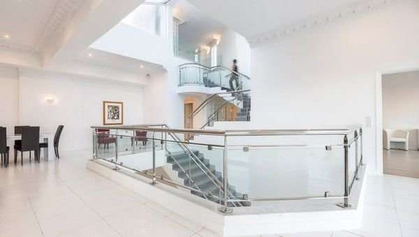 This stunning new 9 bedroom luxury villa is located close to Cannes in a so