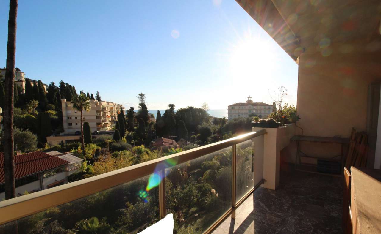 Inviting 2 bedroom apartment with a bright total living area of 84.12m2, id