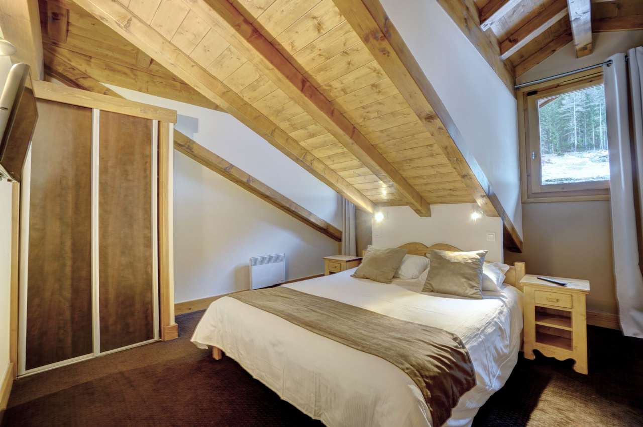 Enjoying wonderful mountain views from its top floor position, is this styl