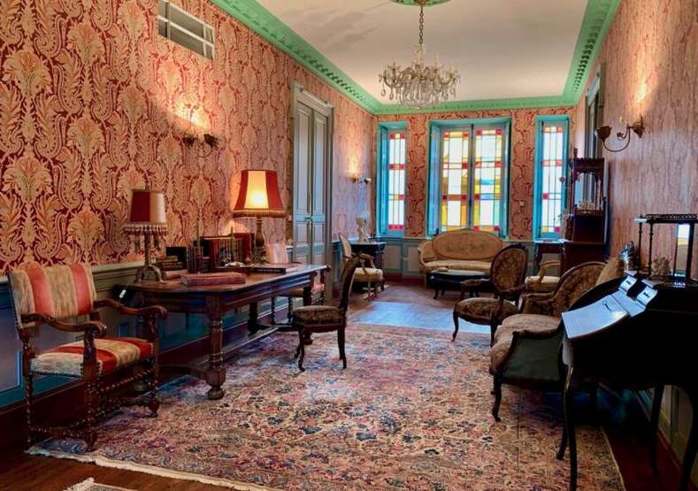 Nestling in 1.9 hectares of glorious land is this beautifully renovated 12