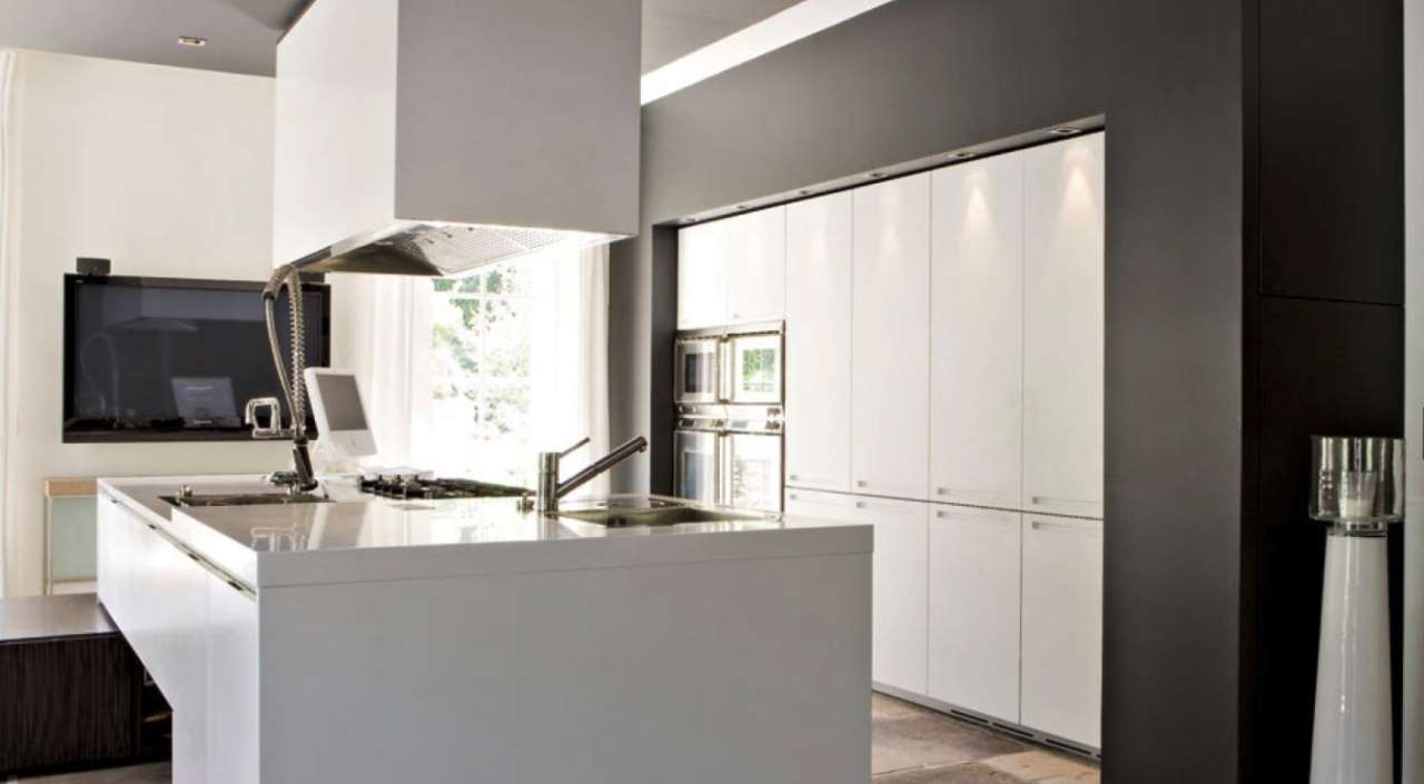 Beautifully renovated 7 bedroom luxury villa nestling in glorious landscape