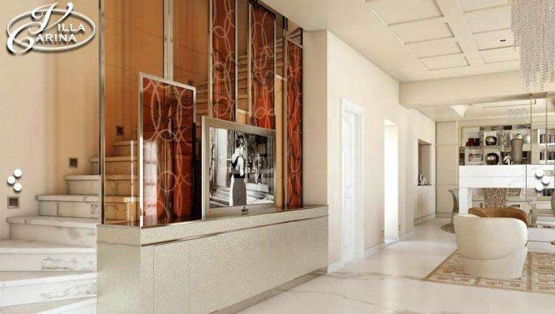 Absolutely exceptional 5 bedroom luxury villa with separate apartment, set