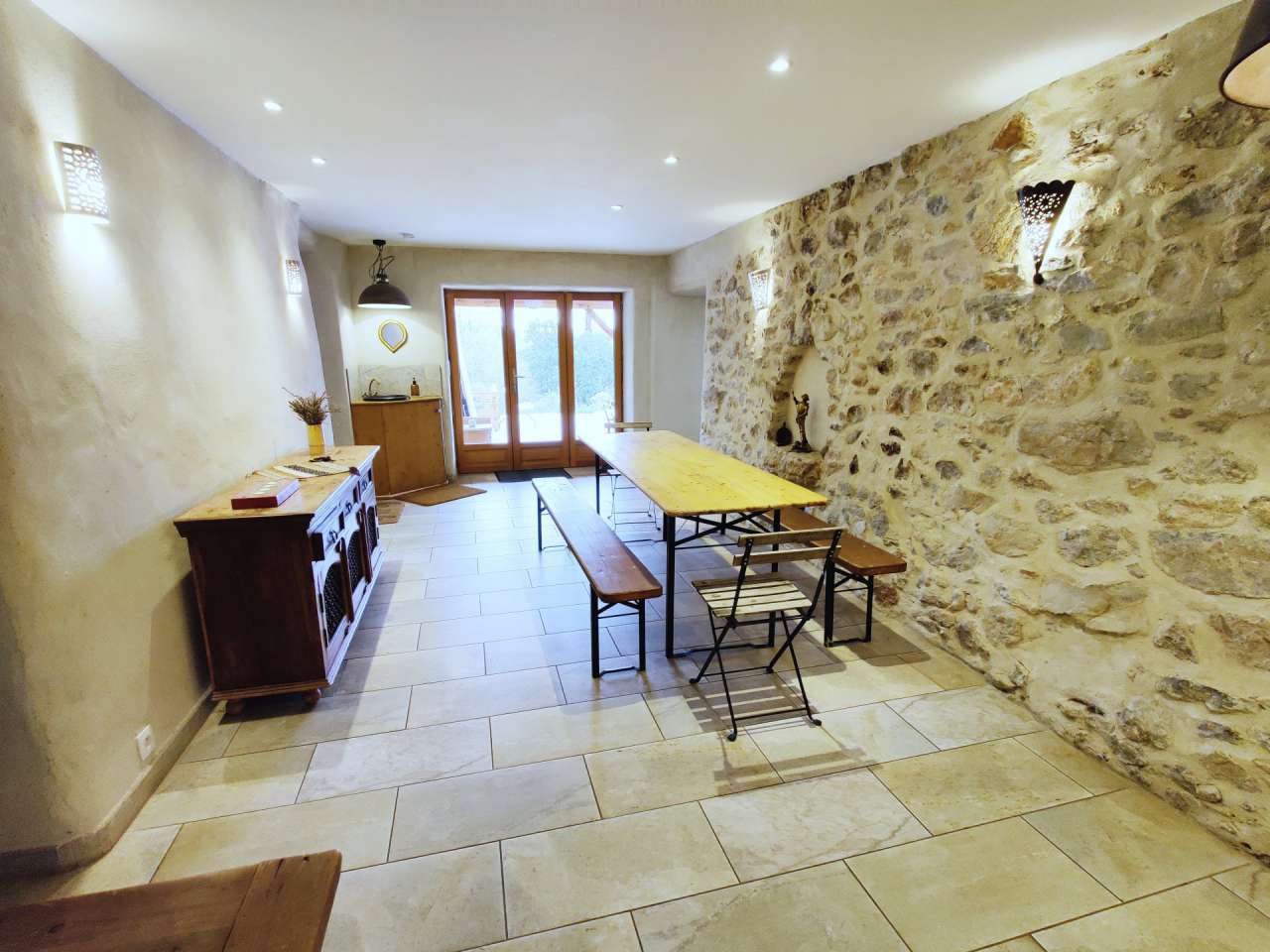 Beautifully renovated 19th century house with separate studio, gardens and