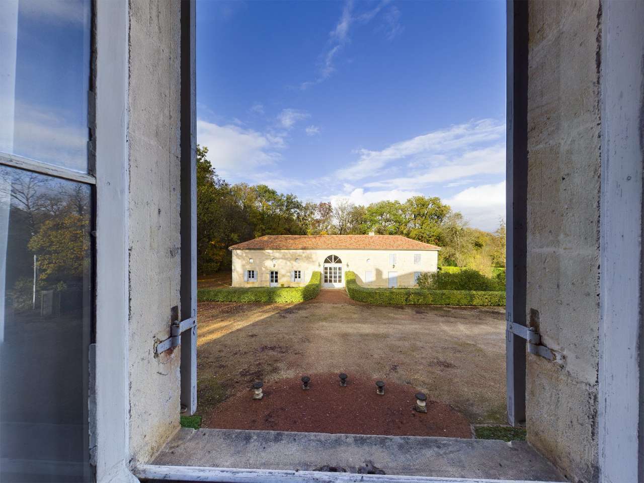 Immaculately maintained Chateau estate, which is ideally situated in a quie