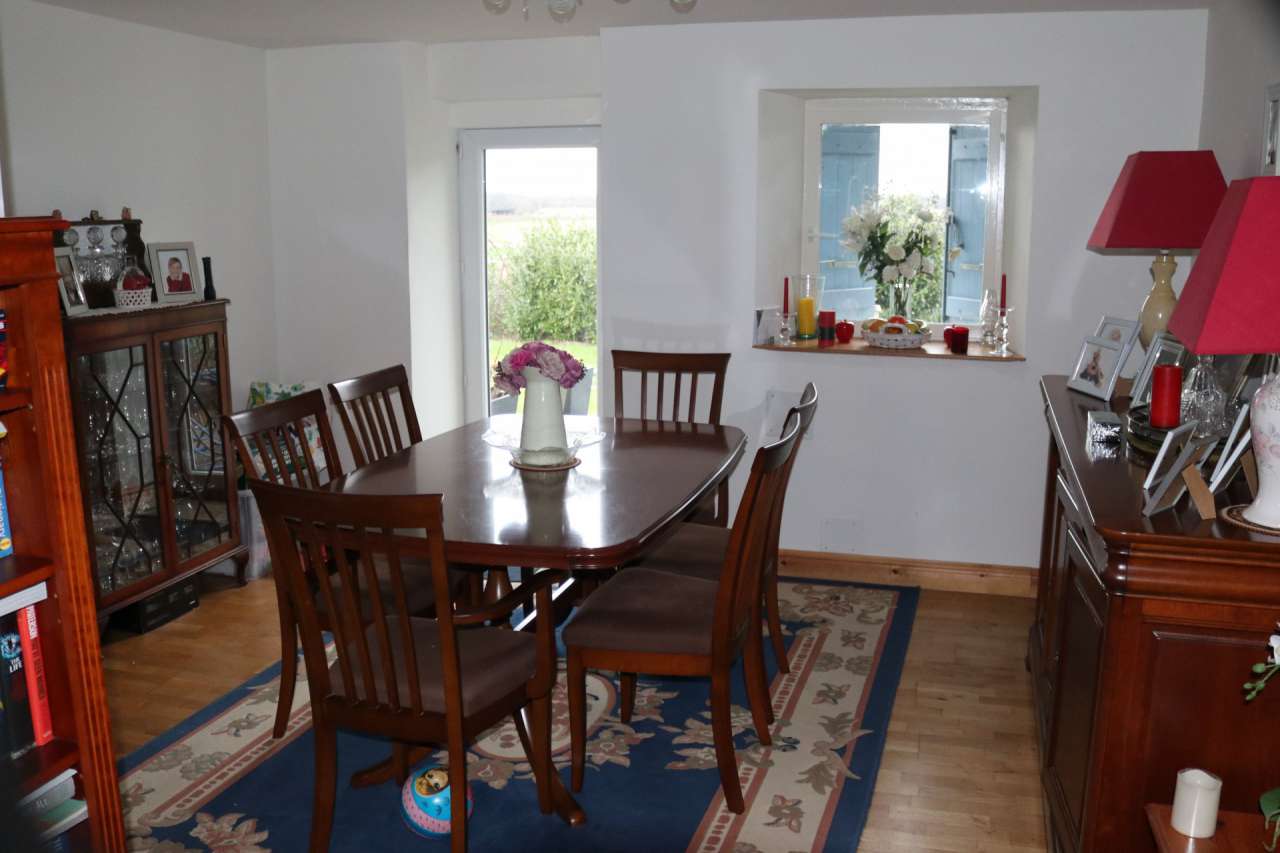 Excellent opportunity to purchase 2 stone built properties, which are acces