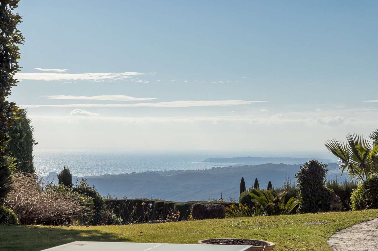 Exceptional 3 storey, 6 bedroom luxury villa nestling in an acre of gloriou