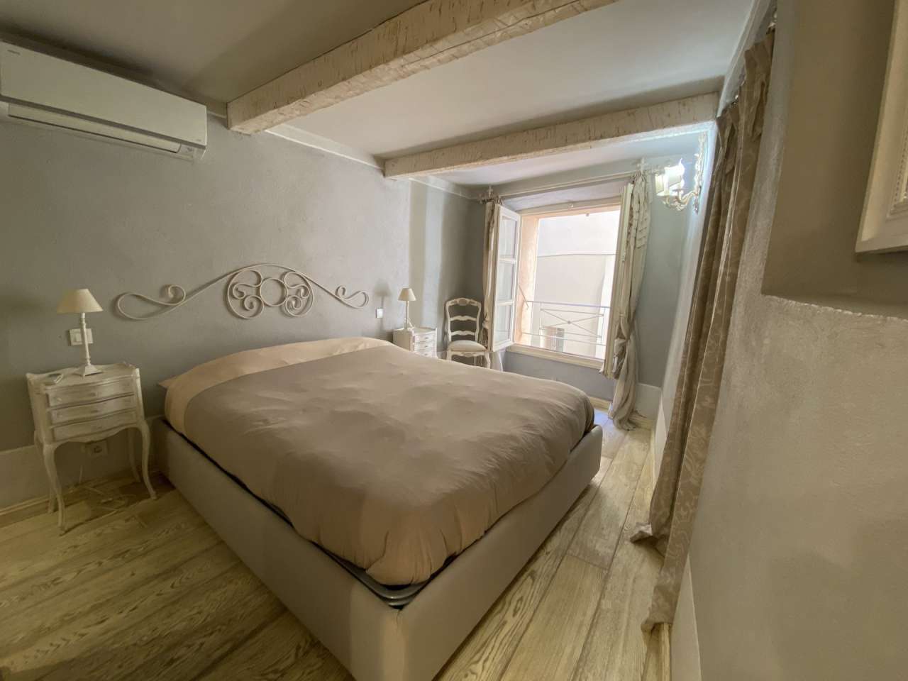 A rare opportunity to acquire a stylish 3 bedroom villa enjoying breathtaki