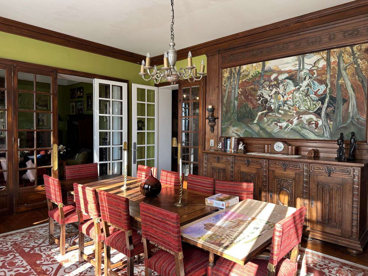 Tastefully renovated 3 storey, 8 bedroom house with beautiful enclosed gard