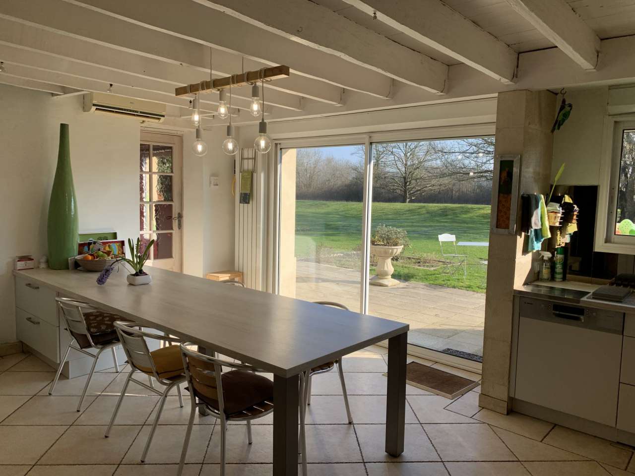 Nestling in over 9 acres of glorious landscaped gardens with expansive pool