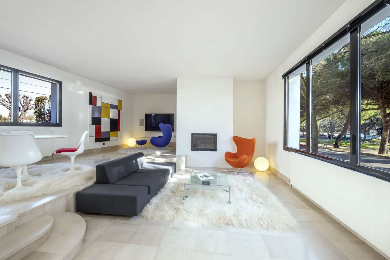 Enjoying panoramic sea views from its roof terrace, is this beautifully ren