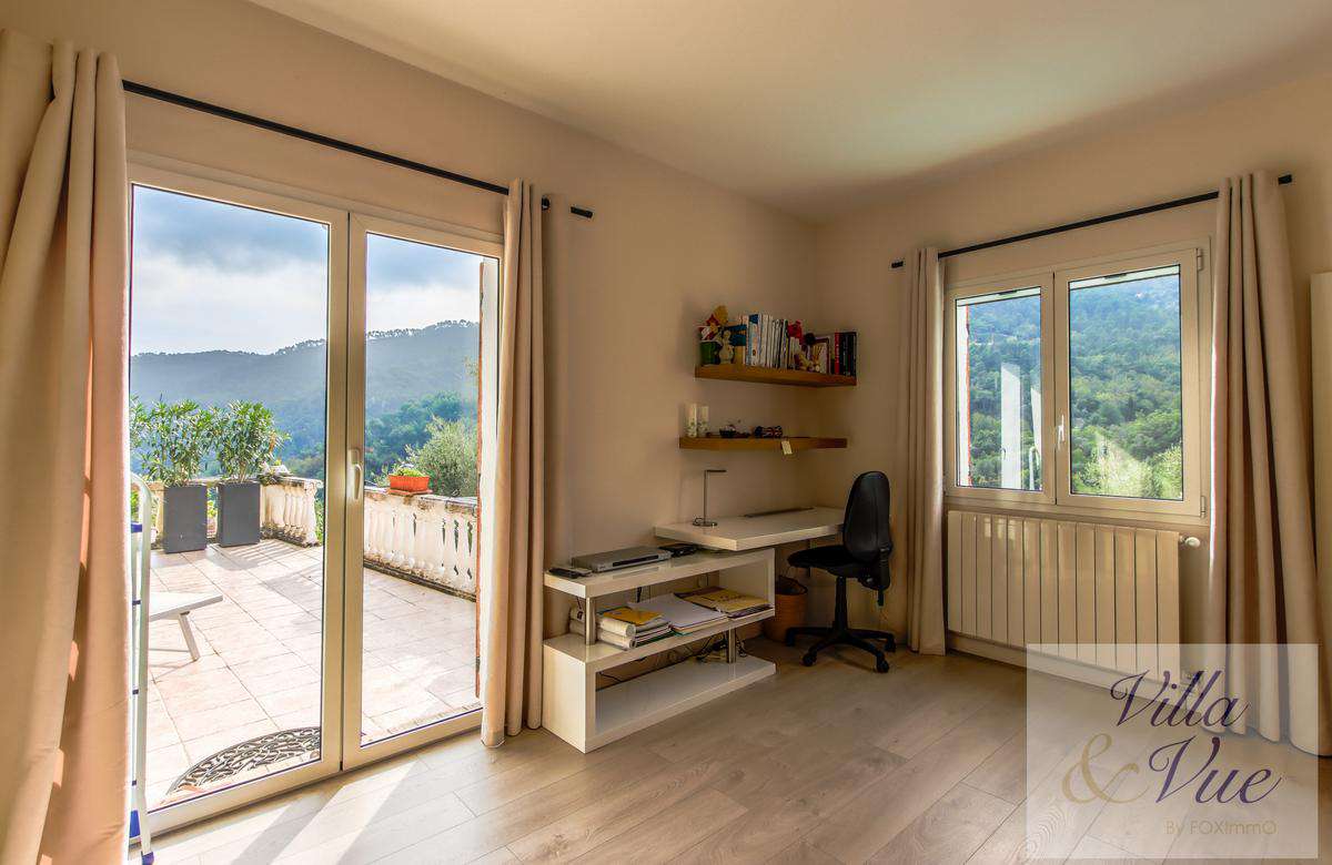 Nestling in half an acre of beautiful wooded gardens with pool, is this cha