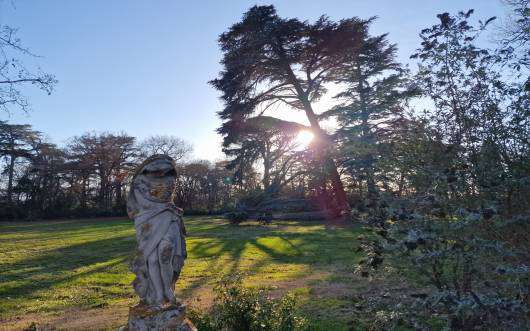 Stylish, spacious and beautifully refurbished 15 bedroom chateau, which is