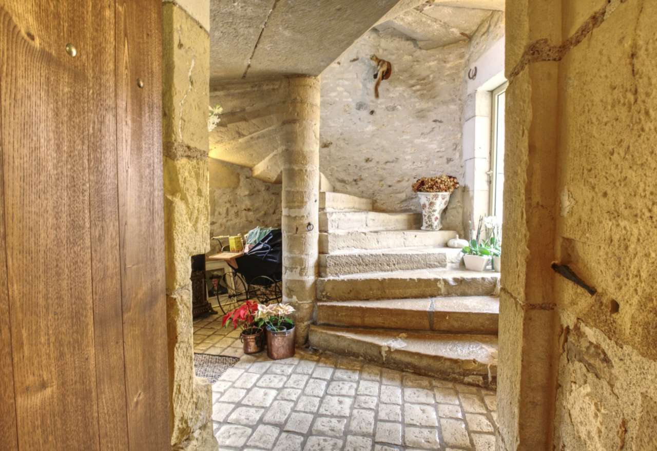 Impressive and unique logis, full of character and history in a great locat