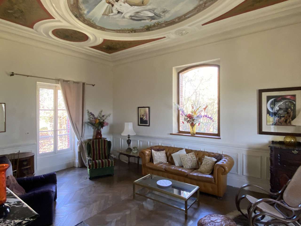 Characterful mini chateau in a picturesque location, set in grounds of over