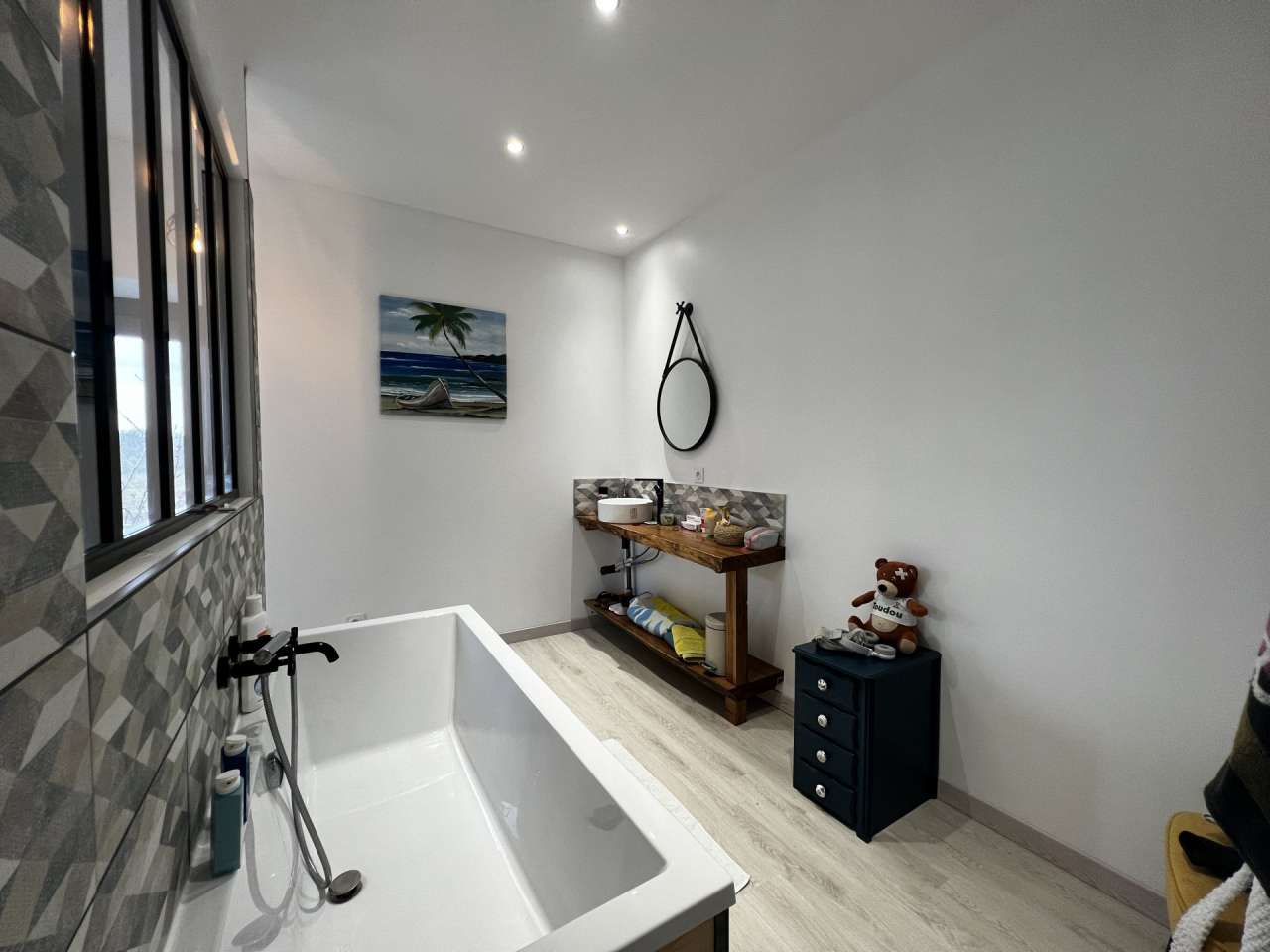 Full of character and charm and beautifully presented throughout, this love