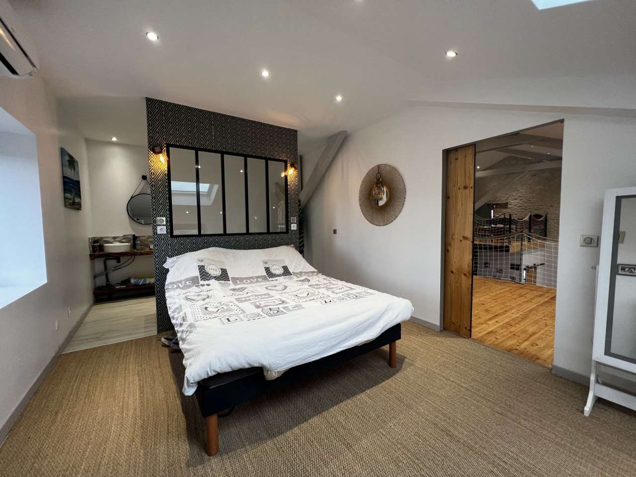 Full of character and charm and beautifully presented throughout, this love