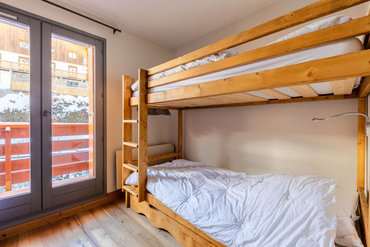 Stylish duplex apartment in the heart of Meribel with clear views from its