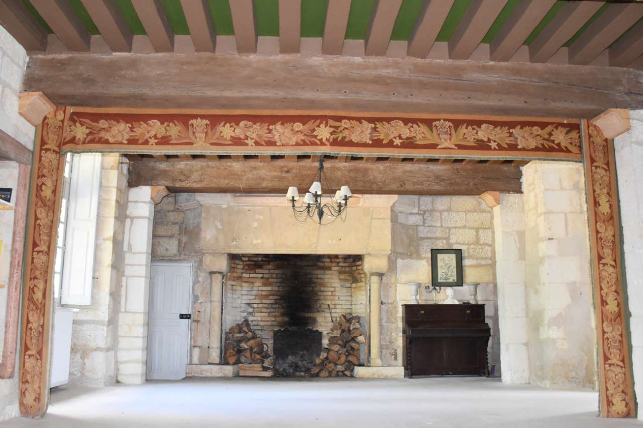 Historical 15 bedroom Chateau for sale with countryside view in Loches