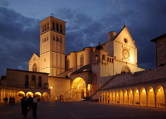 The city of Assisi near property for sale in Italy. 