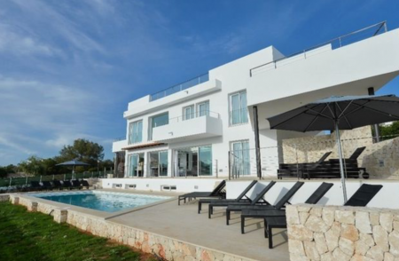 luxury property in Majorca, a holiday villa