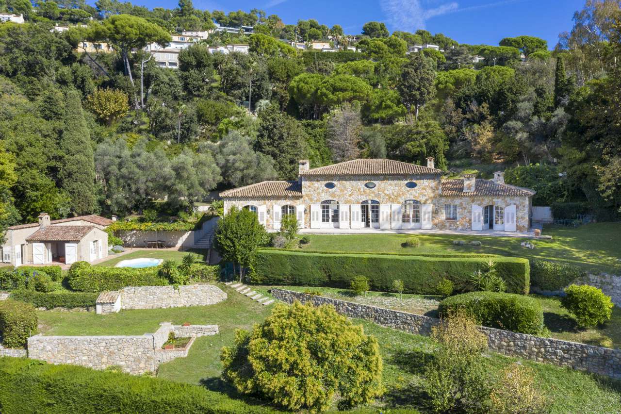Cannes Property Luxury villa for sale