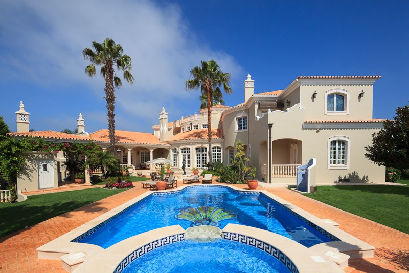 golden villa property for sale quinta do lago Golden Triangle Villa For Sale