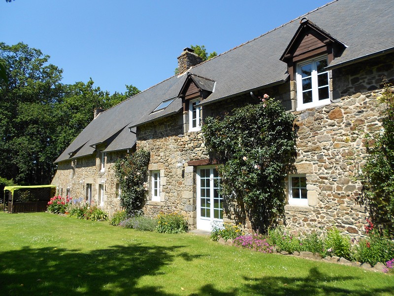 Brittany farmhouse for sale