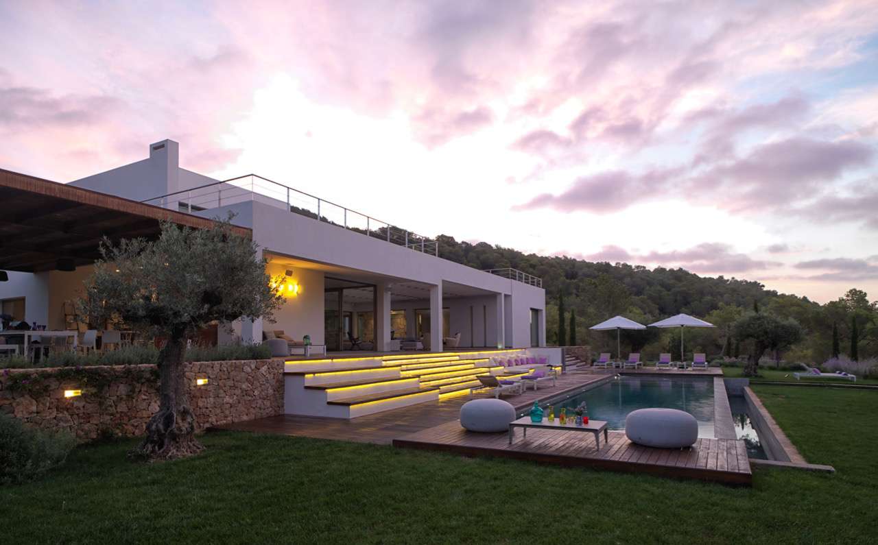 Yoga retreats ibiza